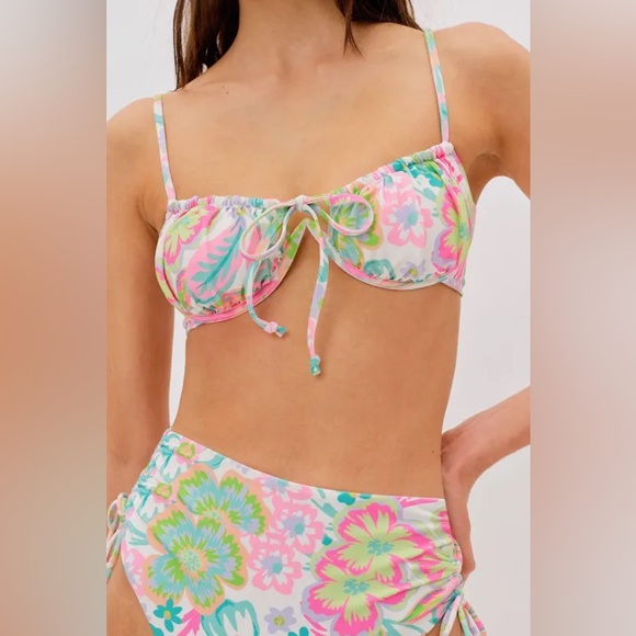 NWT For Love & Lemons Capri Bikini Top Size Small DD - Picture 1 of 4